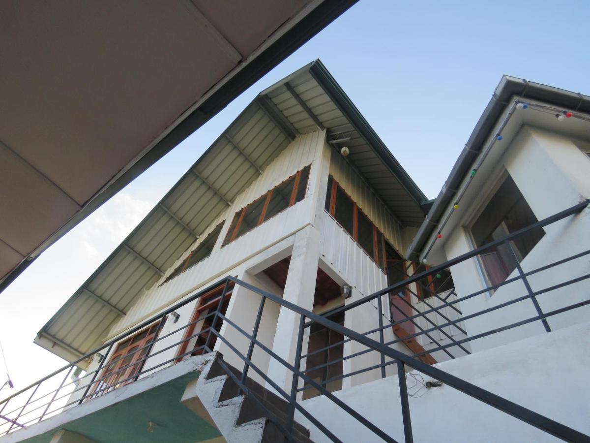 DREAM Hill HOMESTAY NUWARA ELIYA Exteriör bild