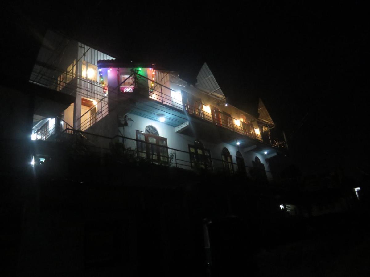 DREAM Hill HOMESTAY NUWARA ELIYA Exteriör bild